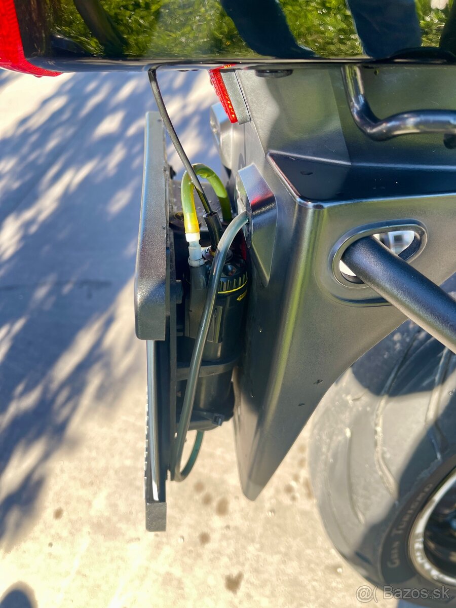 Yamaha TDM900 - 3