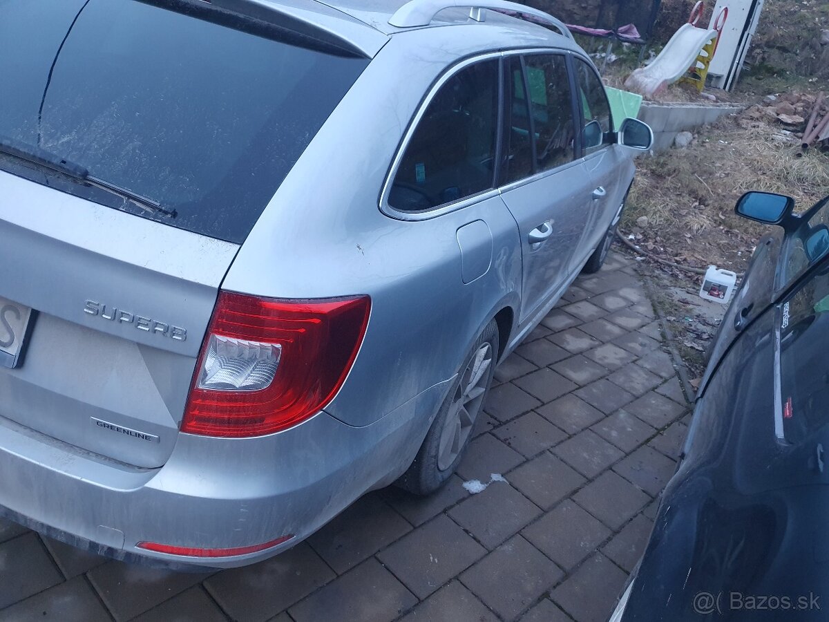 Škoda Superb - 3