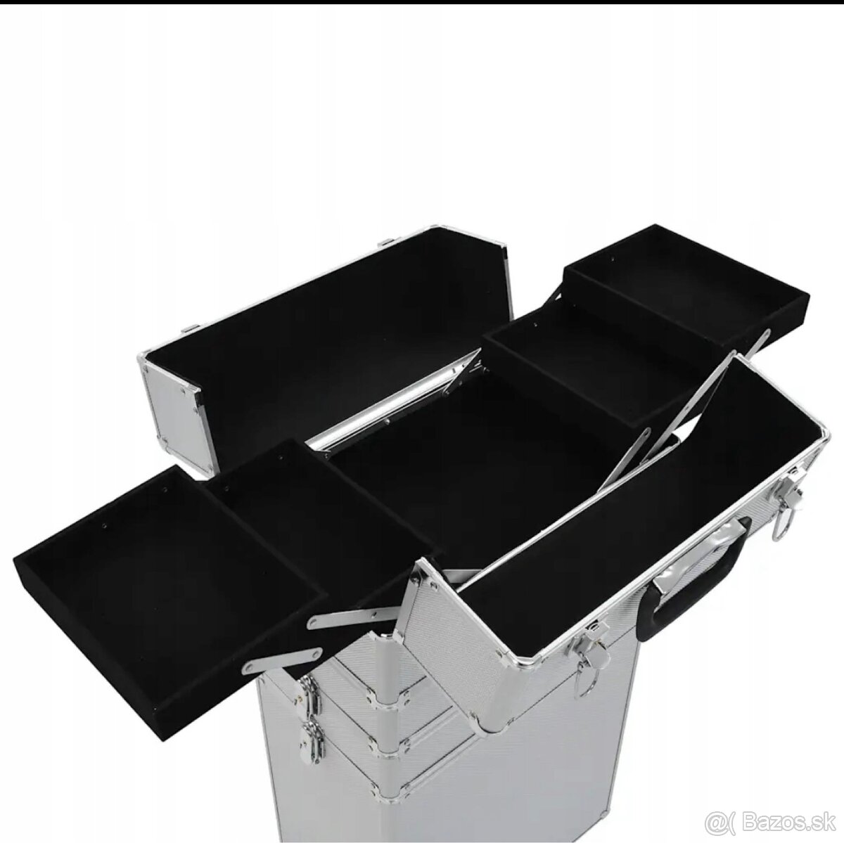 Kozmetický kufor na kolieskach - 3