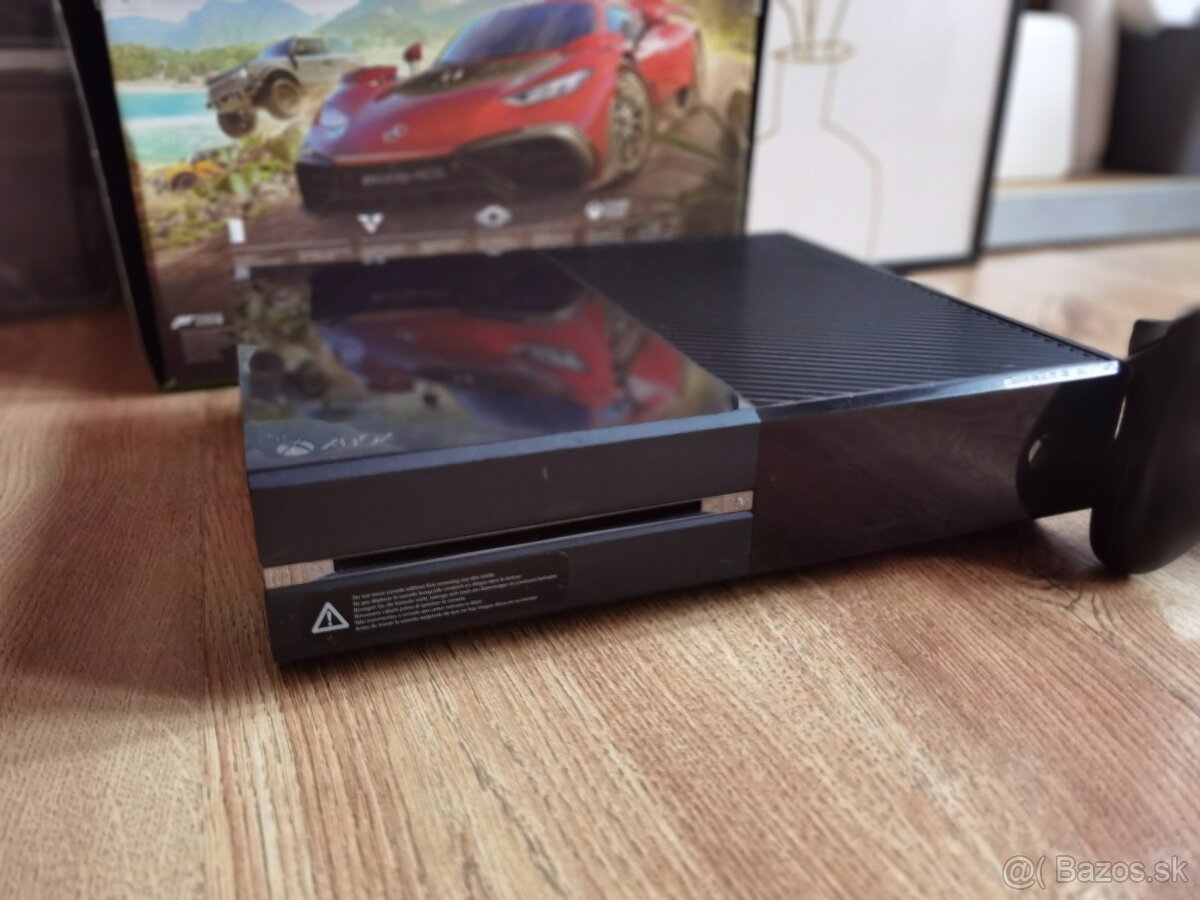 Xbox One 500 GB - 3