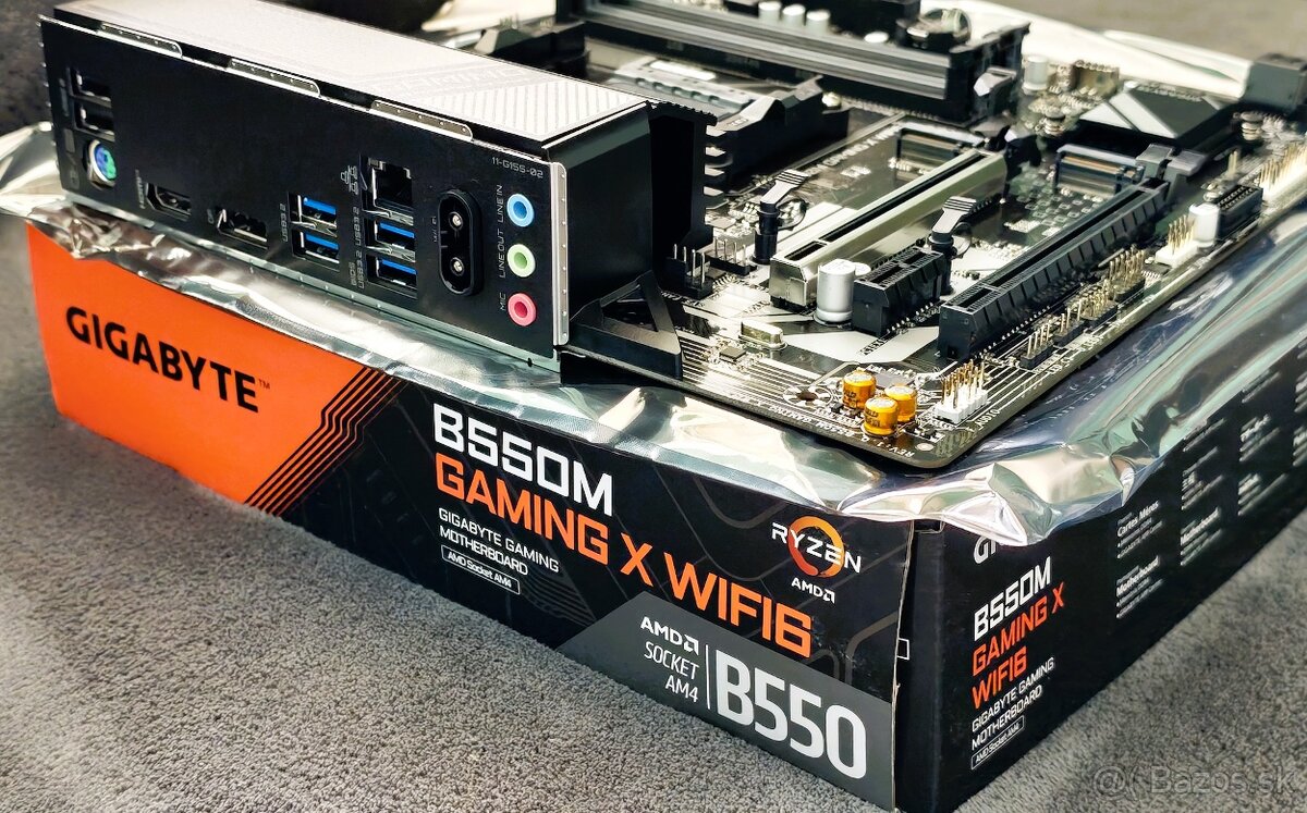 GIGABYTE B550M GAMING X WIFI6 - nová - 3