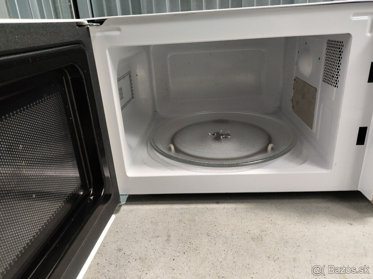 Mikrovlnná rúra ETA 0209 – 700 W - 3