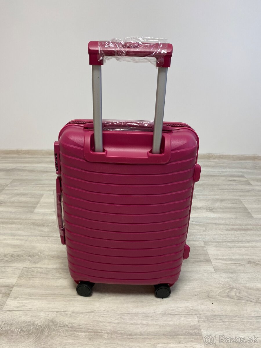 Silikónový cestovný kufor - 3