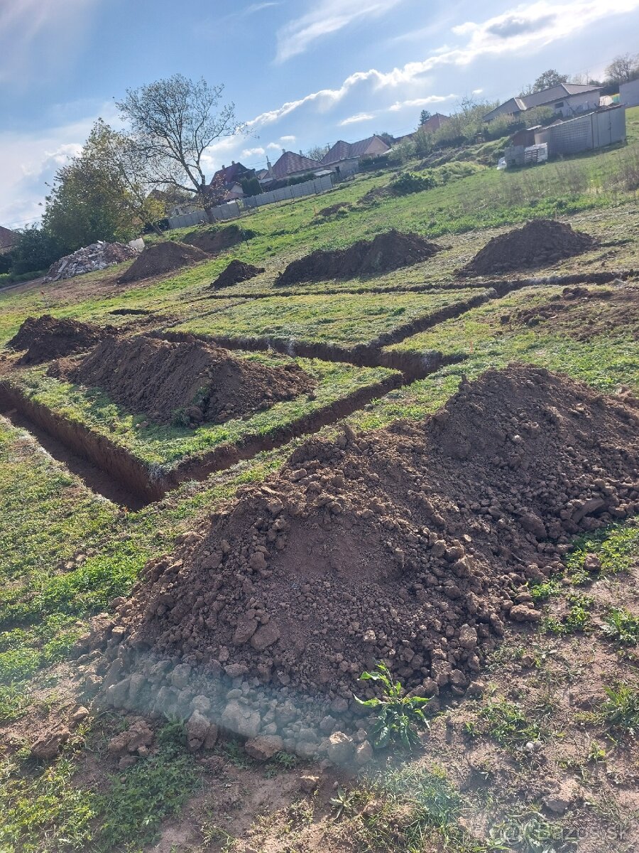 Vykopove a zemne práce minibagrom - 3