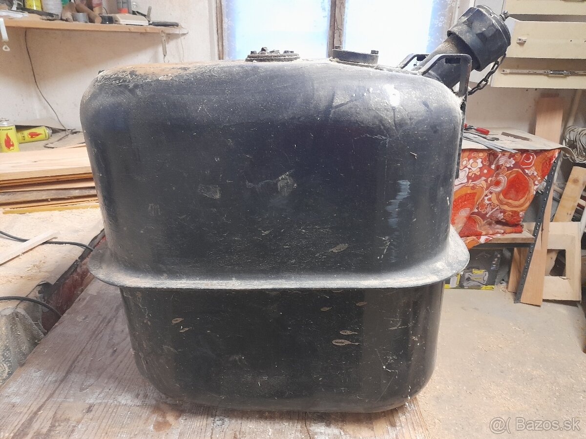 Palivova nádrž Zetor - 3