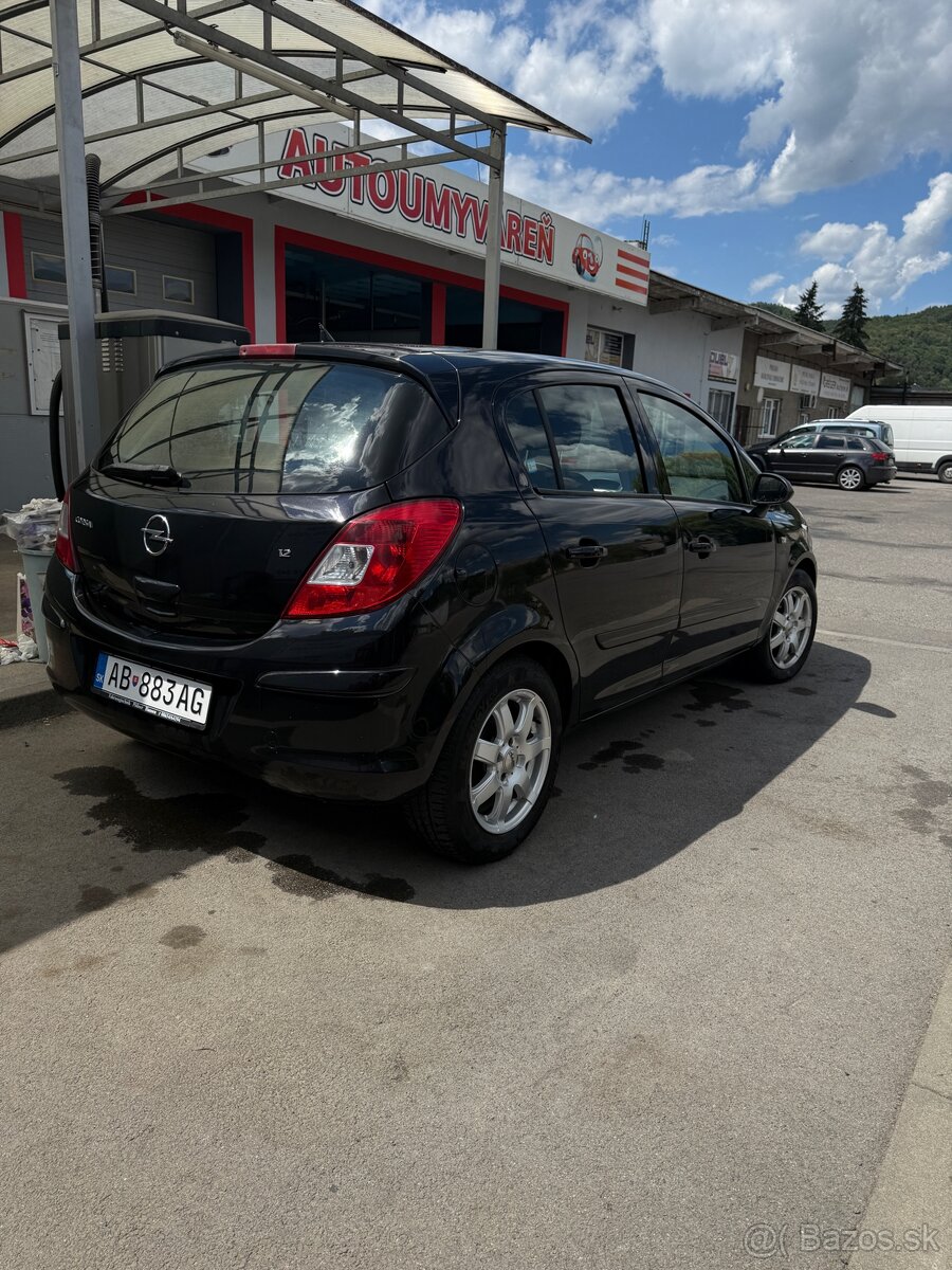 Opel Corsa 1.2 benzín, r. 2007 - 3