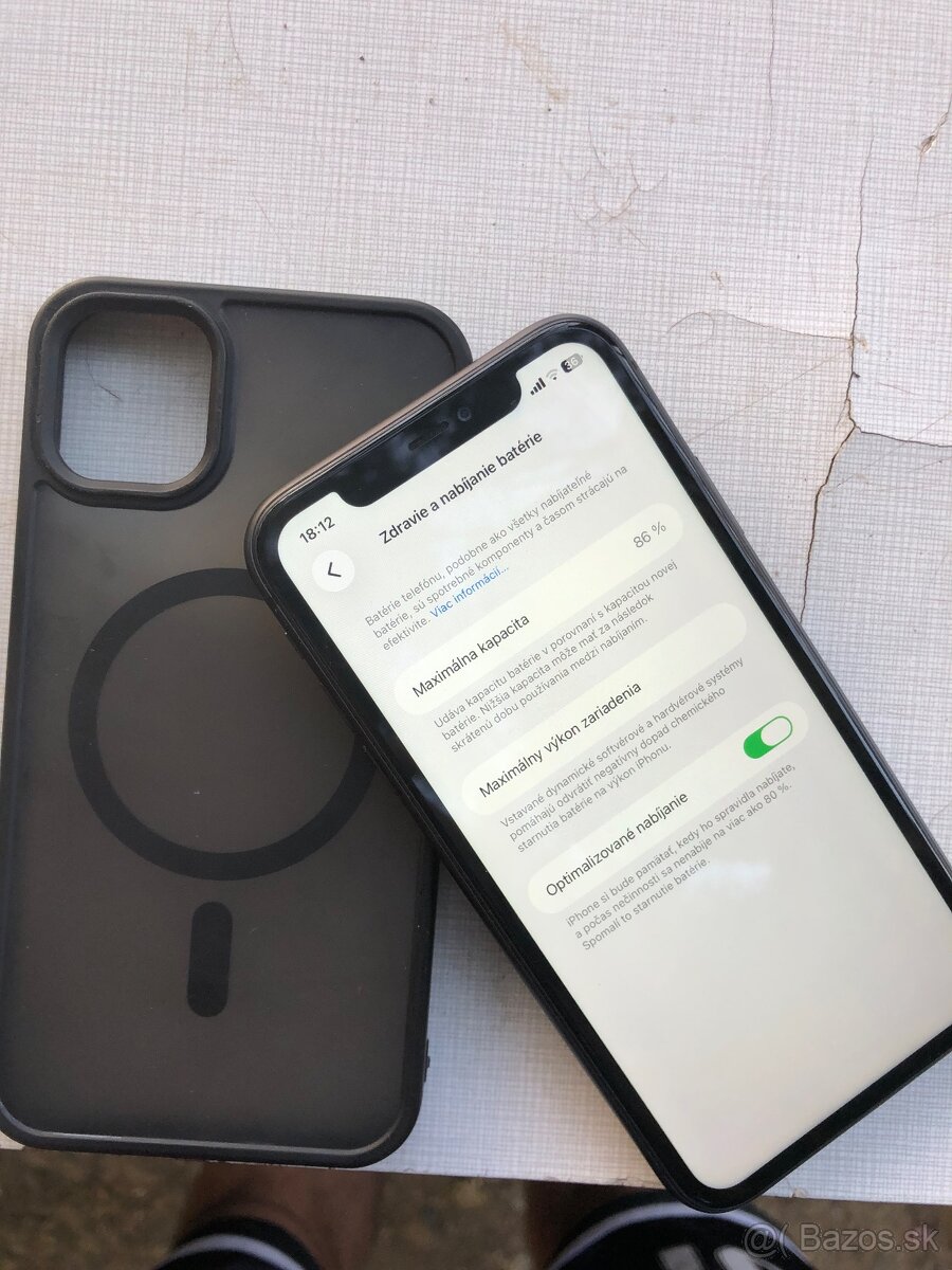 iPhone 11 64GB - 3