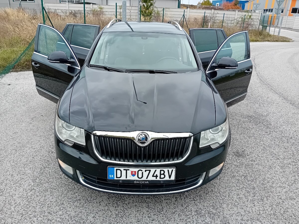 Škoda Superb Combi 2,0tdi CR DSG - 3