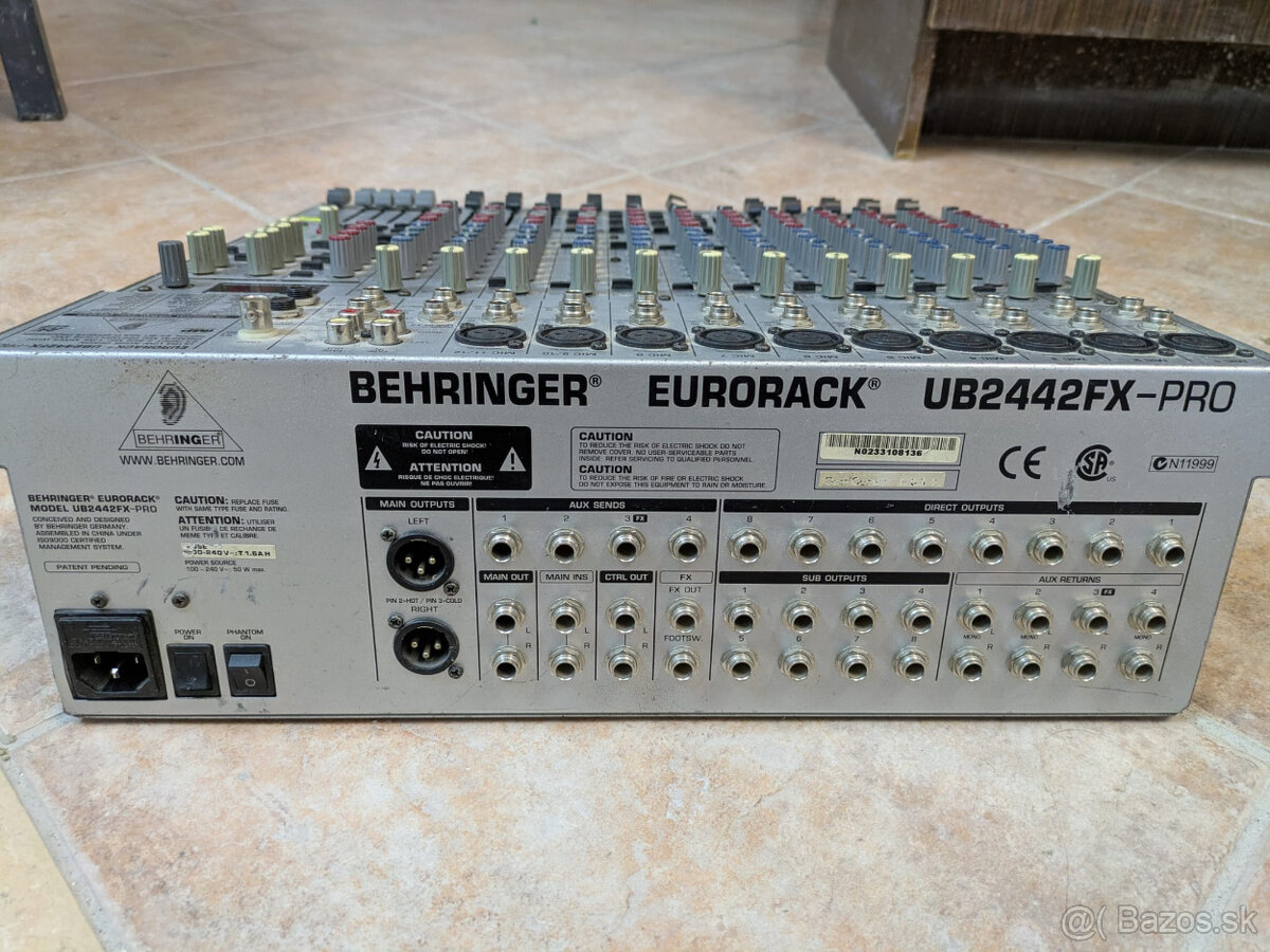 Behringer UB2442FX-PRO - 3
