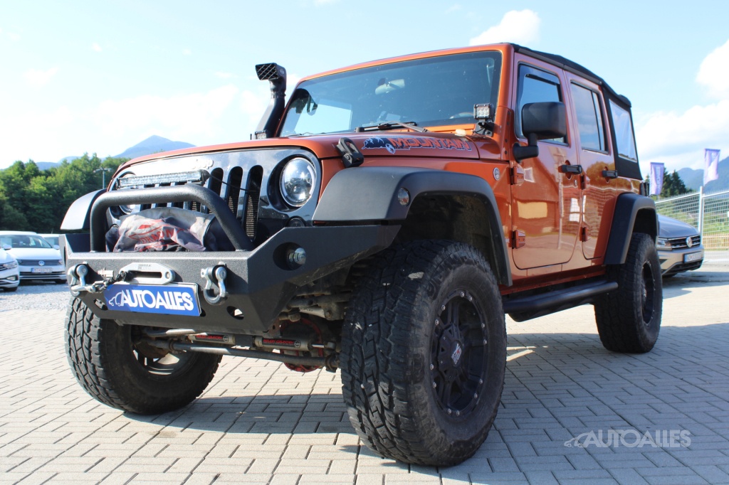 Jeep Wrangler 3,8 i V6 4WD 147 kW LIMITED MOUNTAIN EDITION