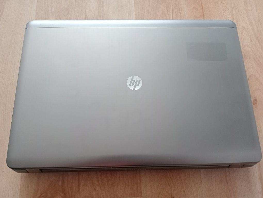 predám ntb HP probook / Intel core i5 / 8gb ram / ssd disk - 3