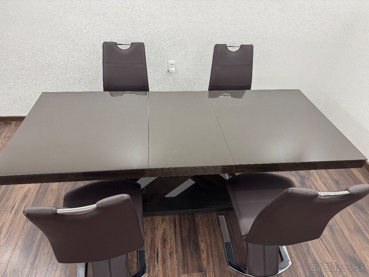Veľký jedálenský stôl - 3