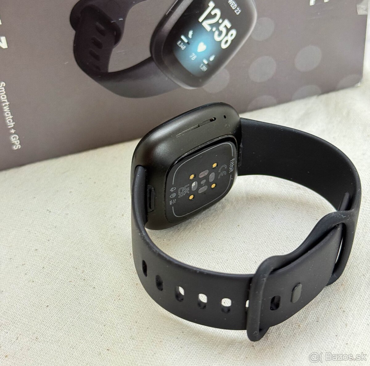 Fitbit Versa 3 | Smart hodinky s GPS - 3
