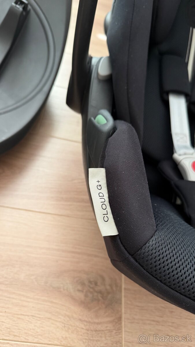 Cybex Cloud G+ so základňou - 3