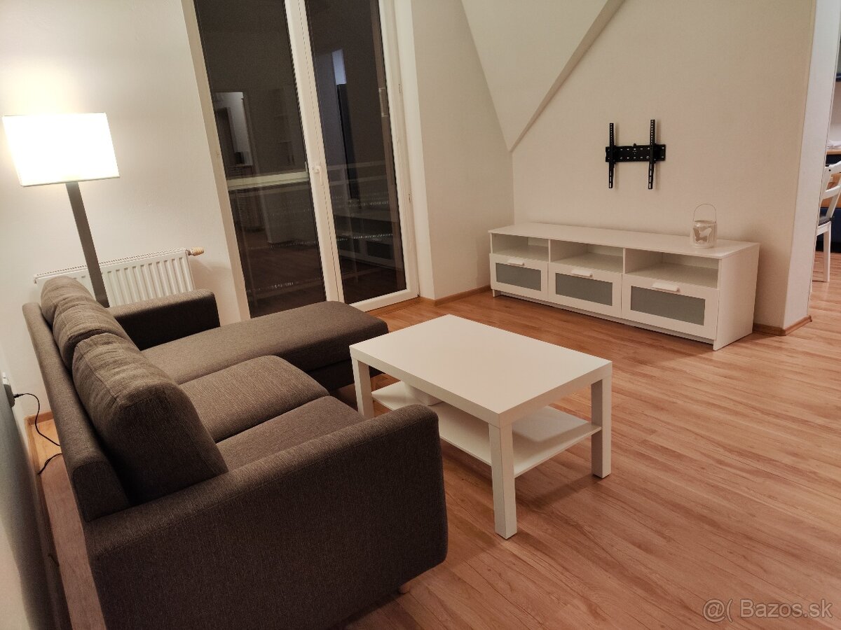 Prenájom 2-izbový byt - 3