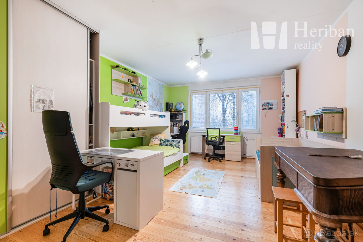 3-izb.byt s logiou, rekonštr., 79m2, Zombova ul, KE-časť KVP - 3