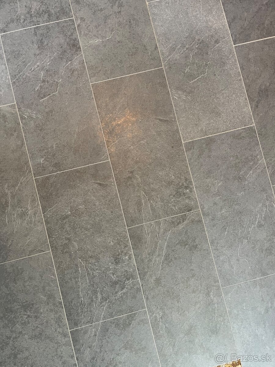Laminátová podlaha Krono Mustang Slate tile (30 m2) - 3