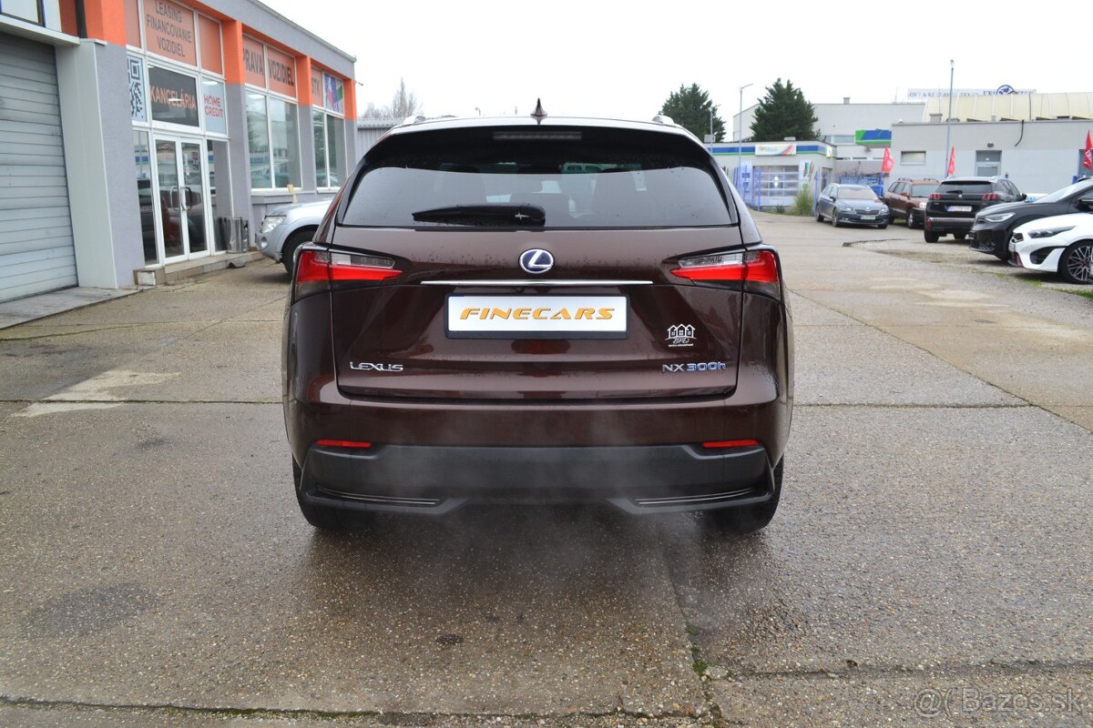 Lexus NX 300h AWD Luxury MARK & LEVINSON - 3