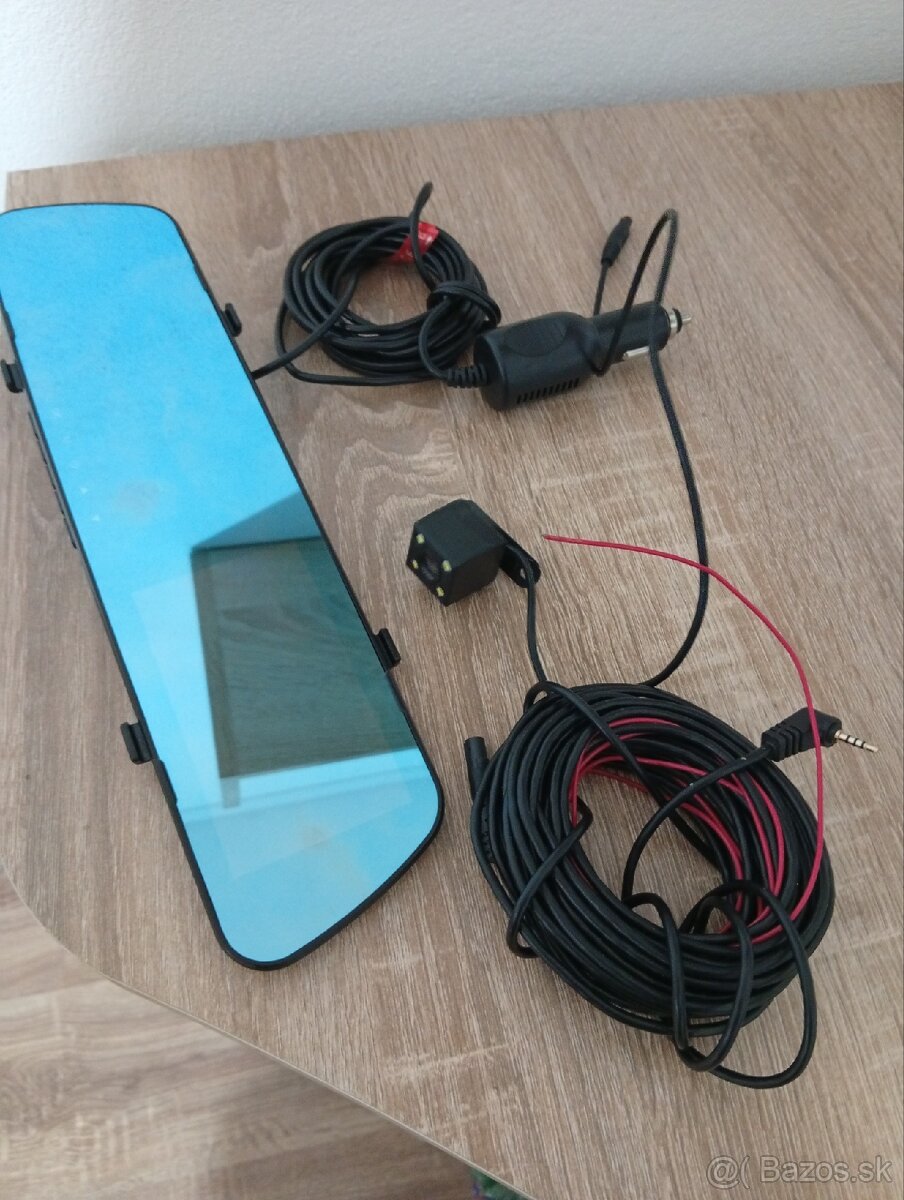 Cúvacia kamera v spätnom zrkadle - 3