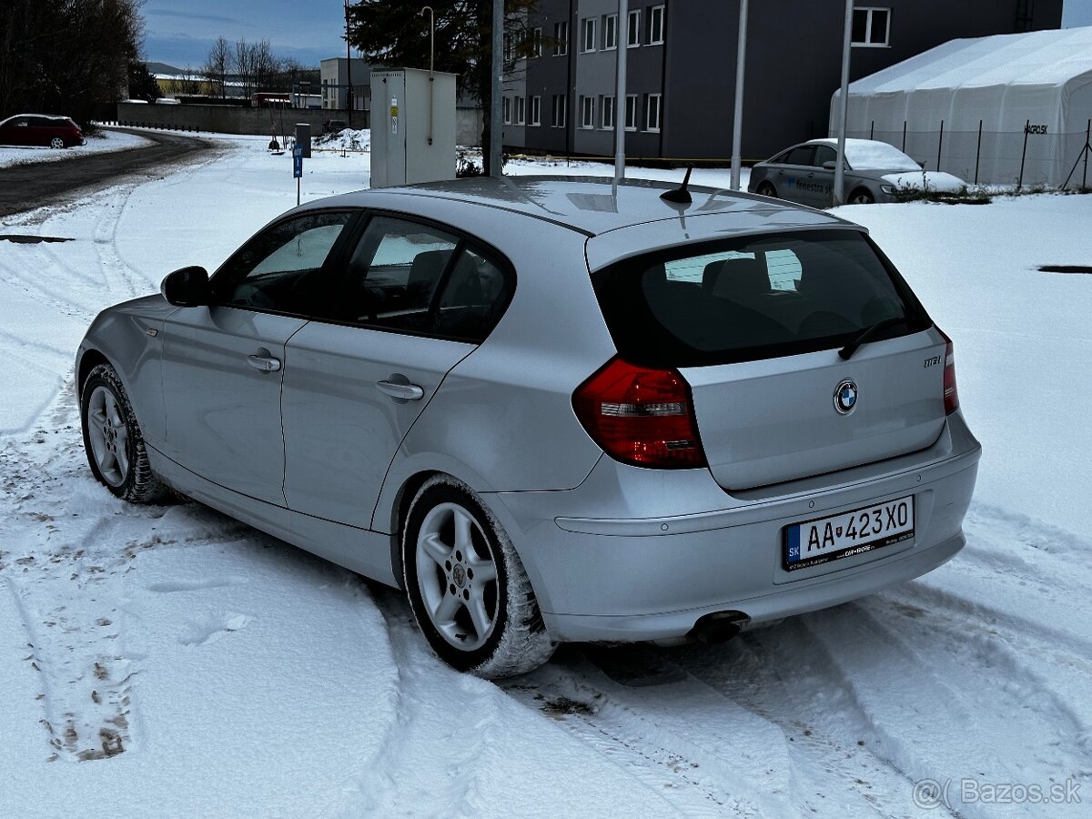 Predám BMW 1 e87 2.0i 90kw 2010 FaceLift - 3