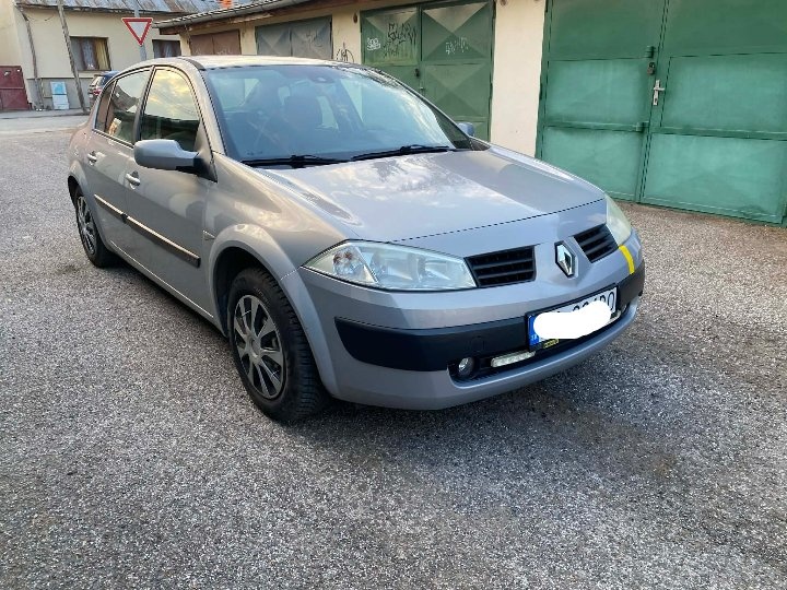 Renault Megane 1.6 benzín 140 000km - 3