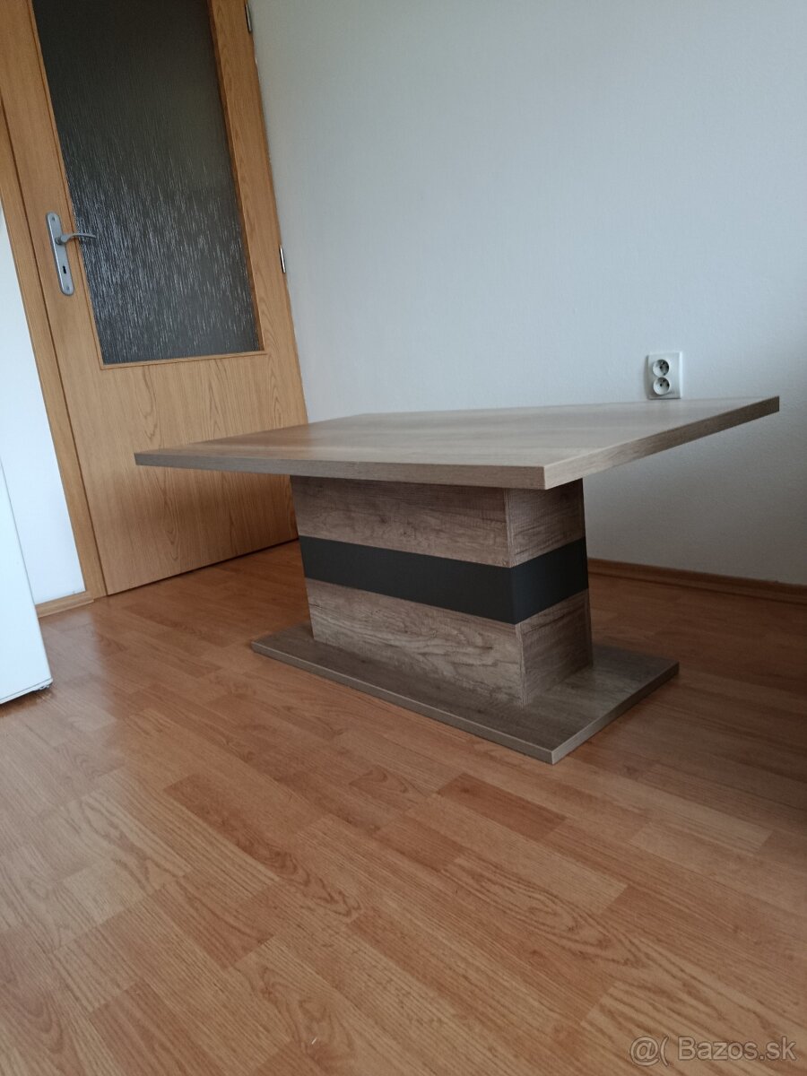 Konferenčný stolík - 3