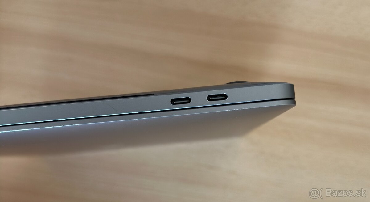 MacBook Pro 16" 2019 - 3