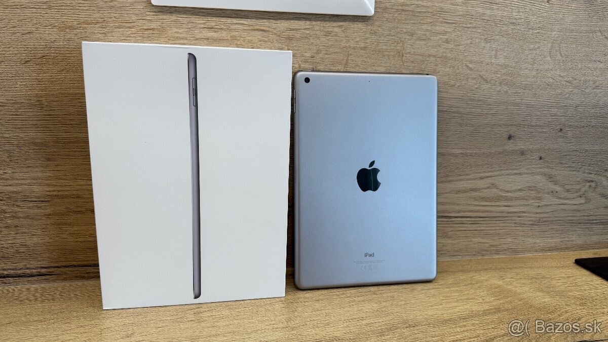 Apple iPad 6 generacia 32GB WiFi Space Gray - 3