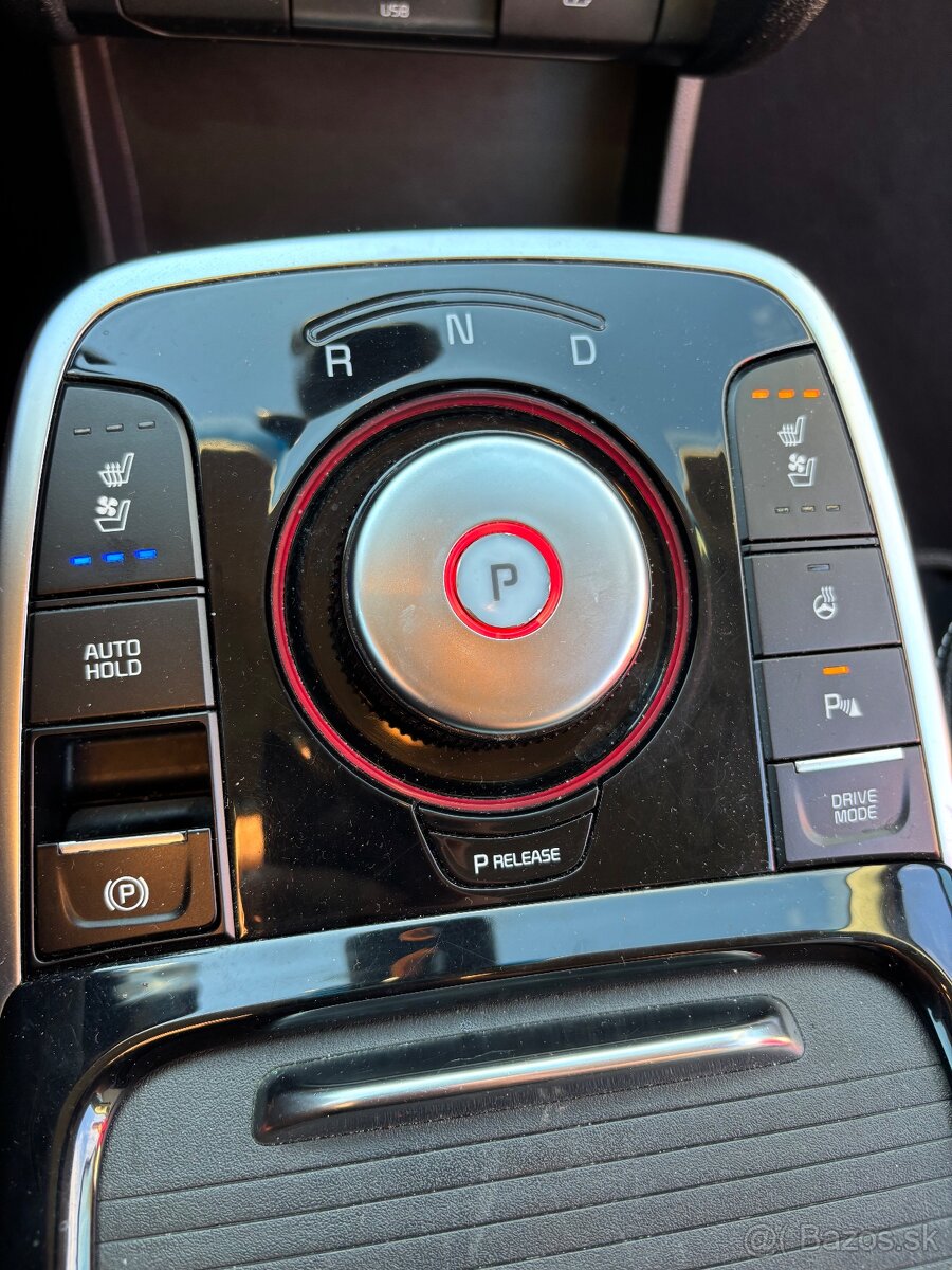 KIA NIRO ELECTRIC - 3