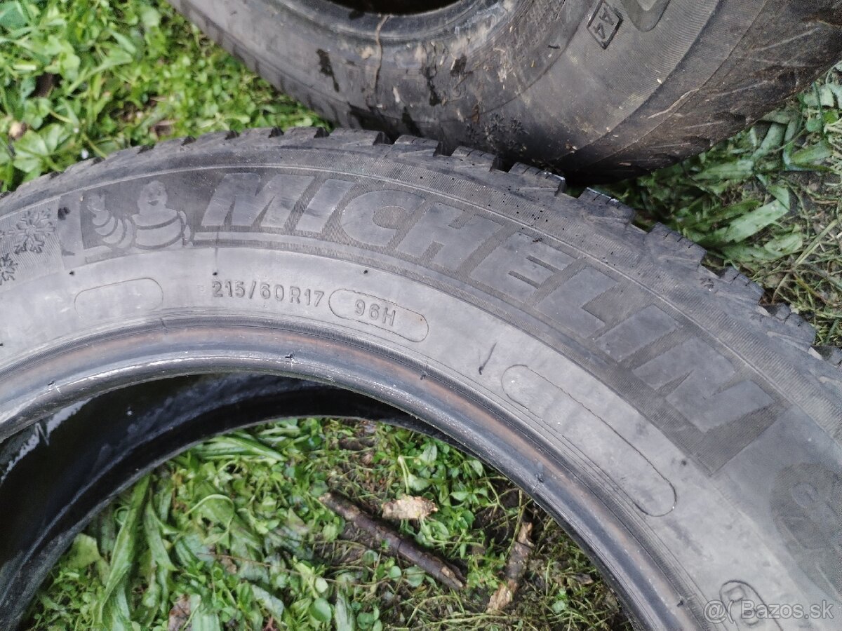 Predám 215/60 r17 - 3