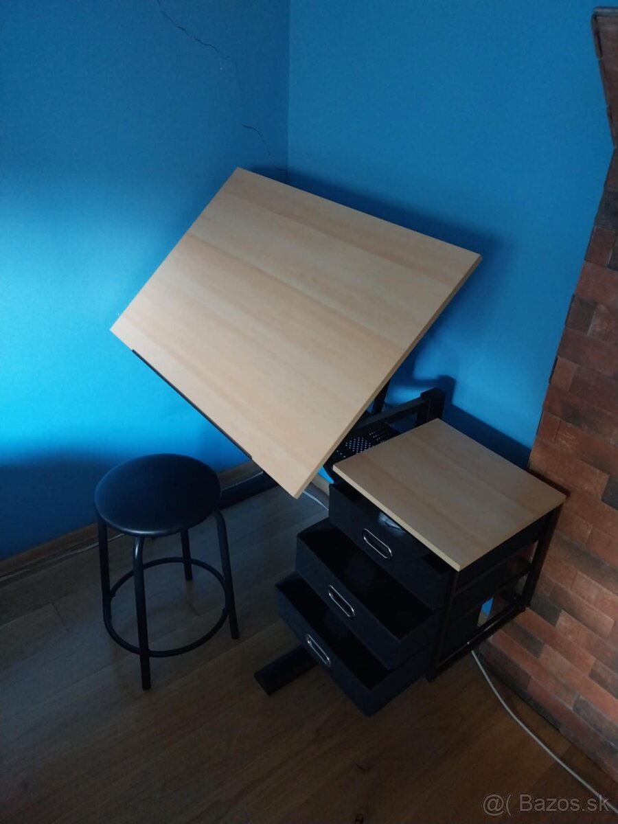 Stôl so sklopnou doskou - 3