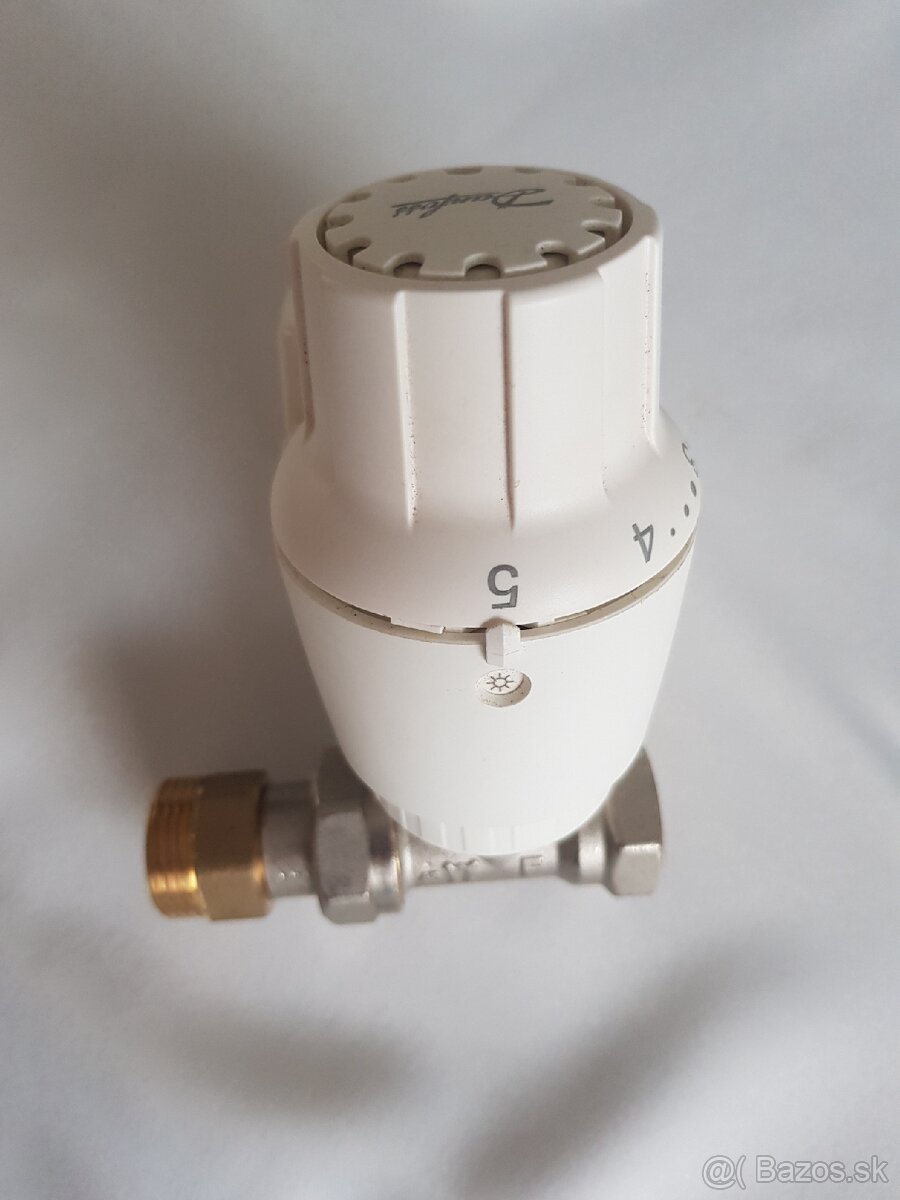 Radiátorová termostatická hlavica - 3