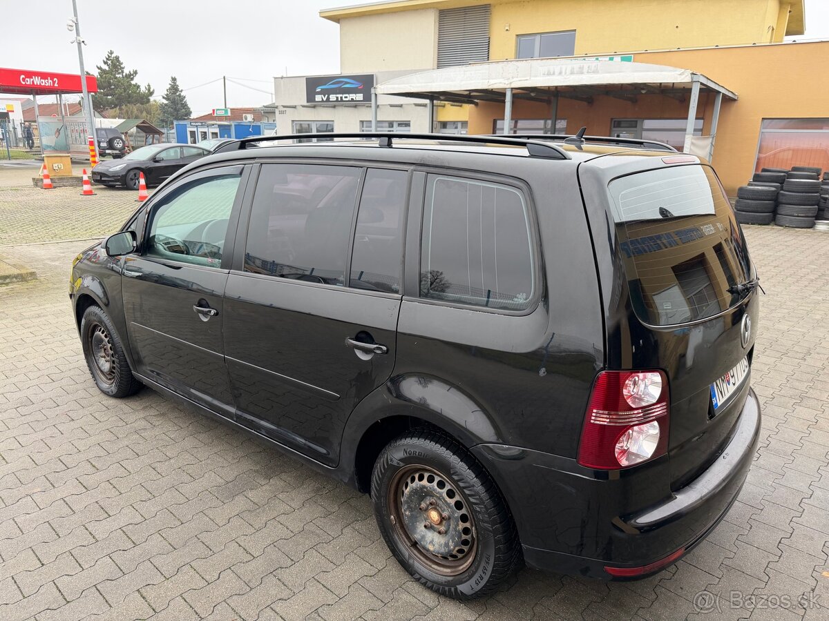Volkswagen Touran 1.9 77kw - 3