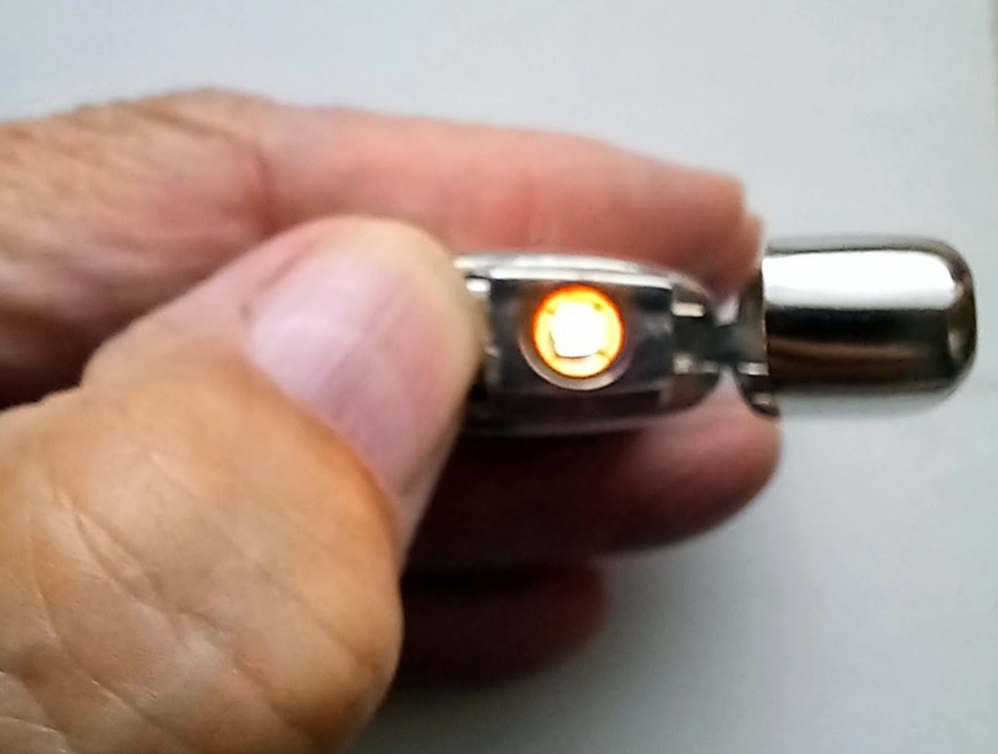 Luxusný piezozapalovač BOSS - 3