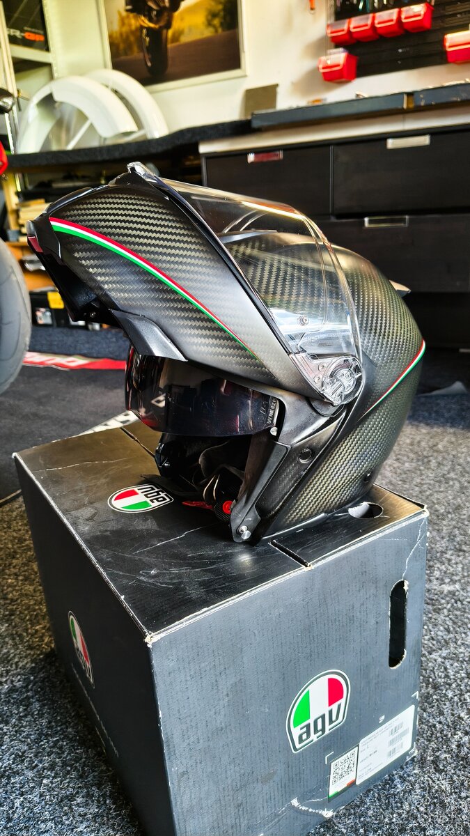 Panigale 1299,959, AGV prilba - 3