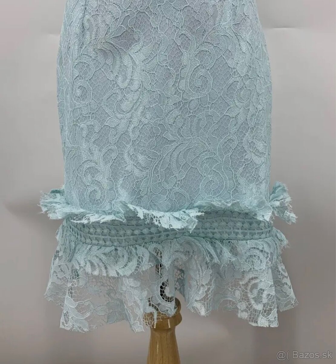 Koktejlove šaty plt - 3