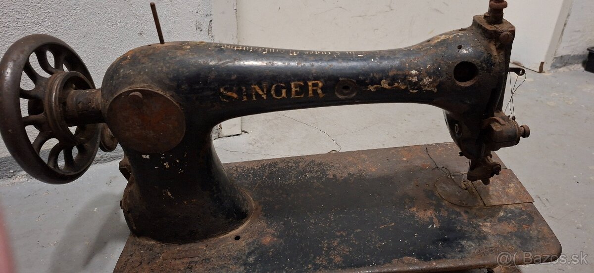 Singer - 3