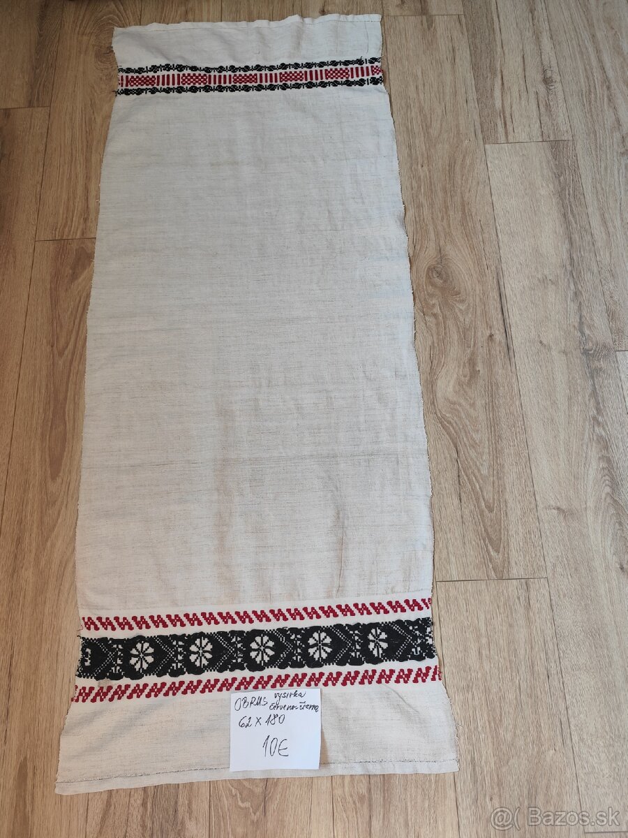 Obrusy ručne vyšívané retro - 3