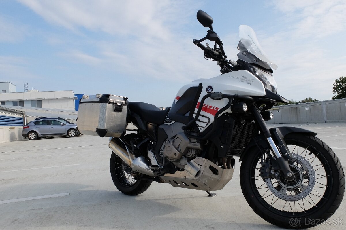 Predám Honda VFR 1200 X D Crosstourer (DCT) - 3