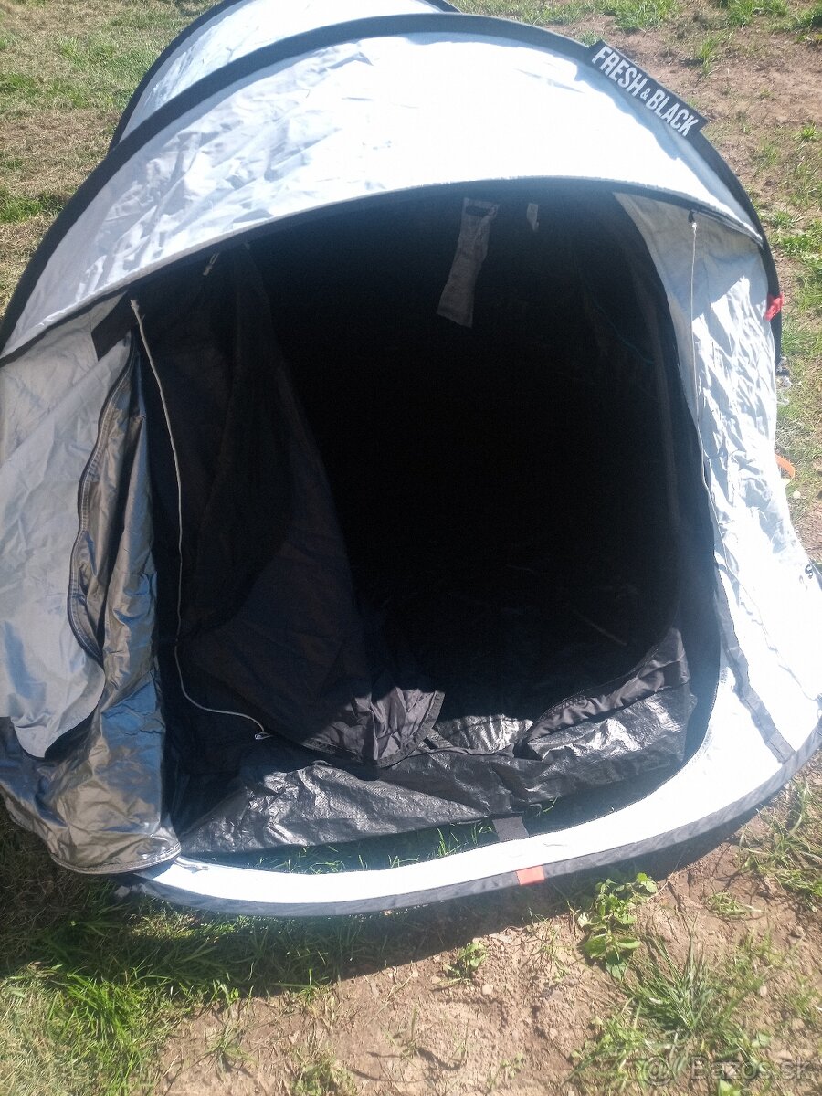 QUECHUA stan
Kempingový stan - 3