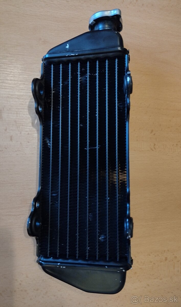 KTM chladič. - 3