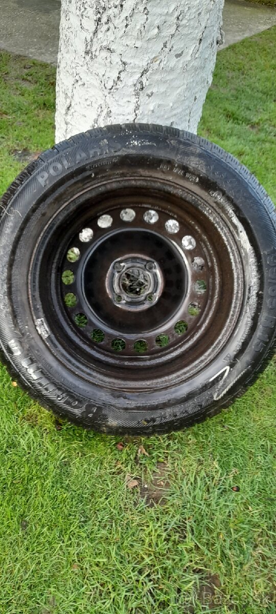 Predám zachovalé zimné pneumatiky. - 3