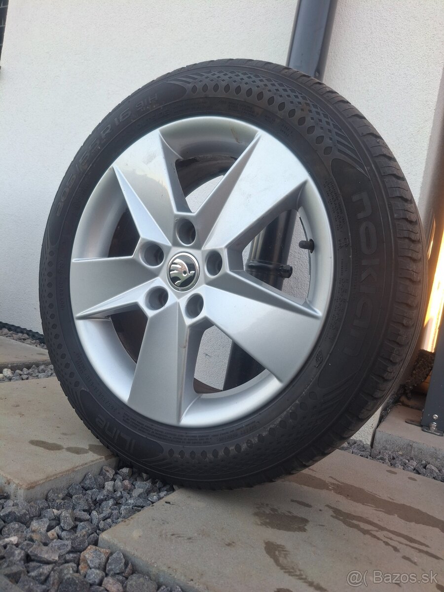 5x112 R16 + Letné goodyear 205/55 R16 - 3