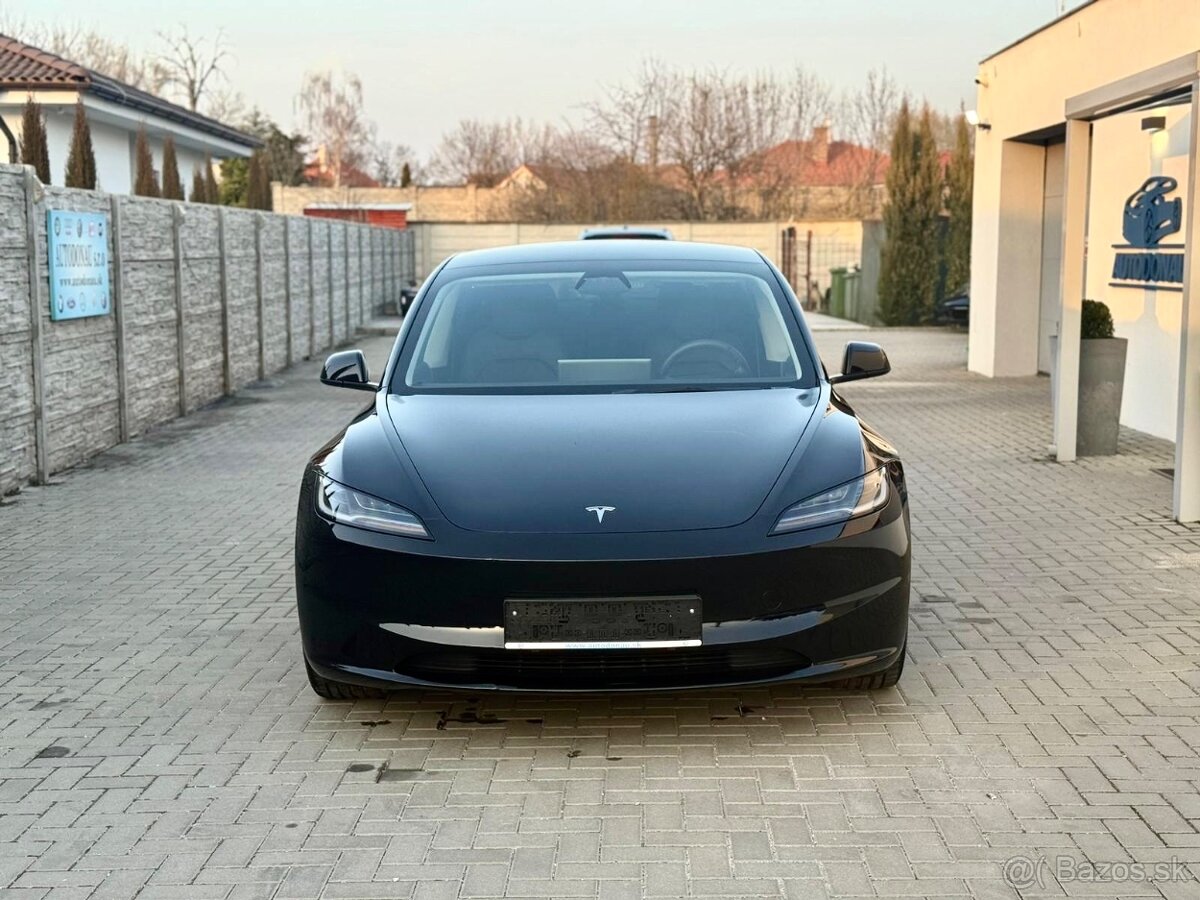 Tesla 3 , Highland, RWD, Ryzen - 3