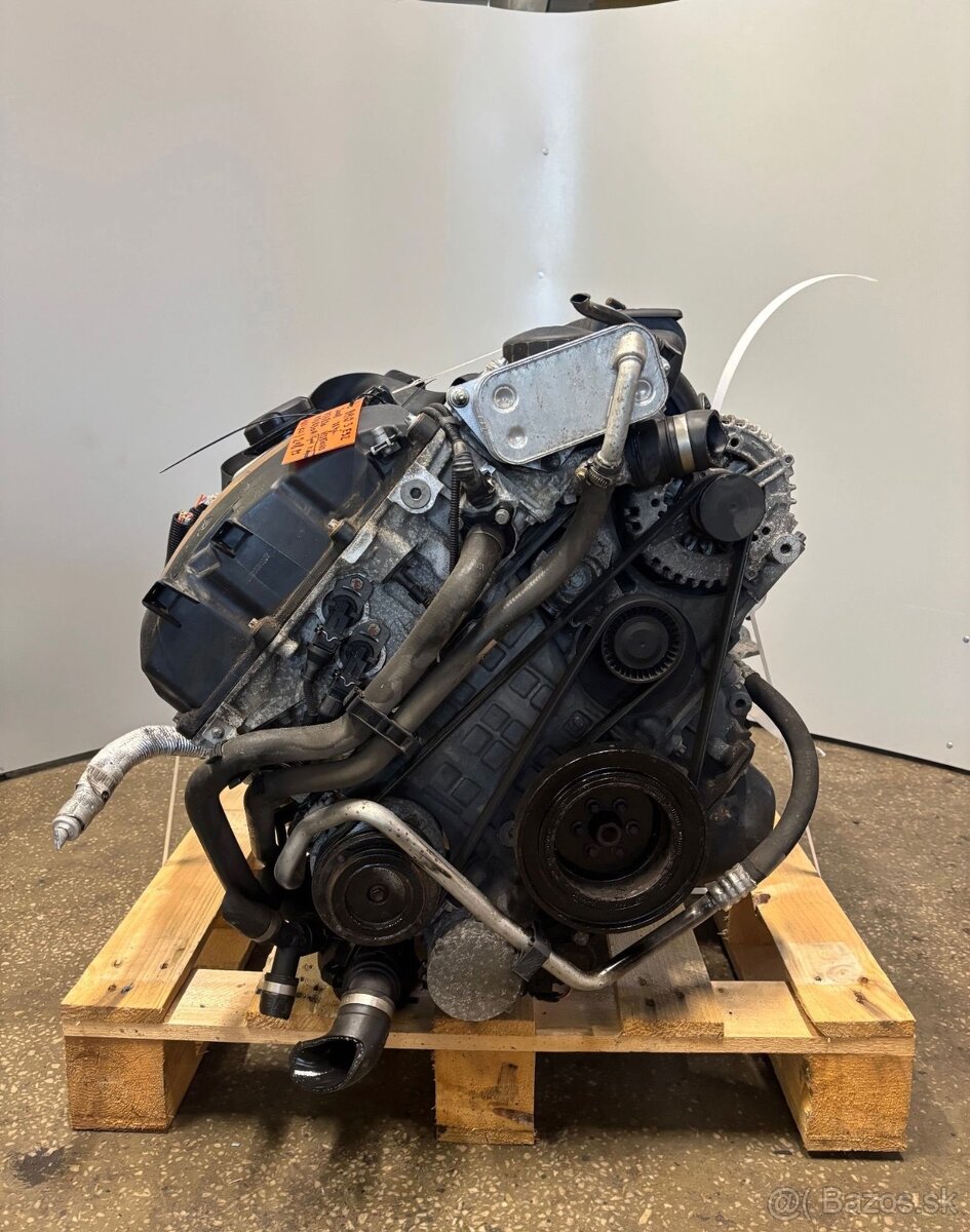 Kompletný motor 325i 330i - 3