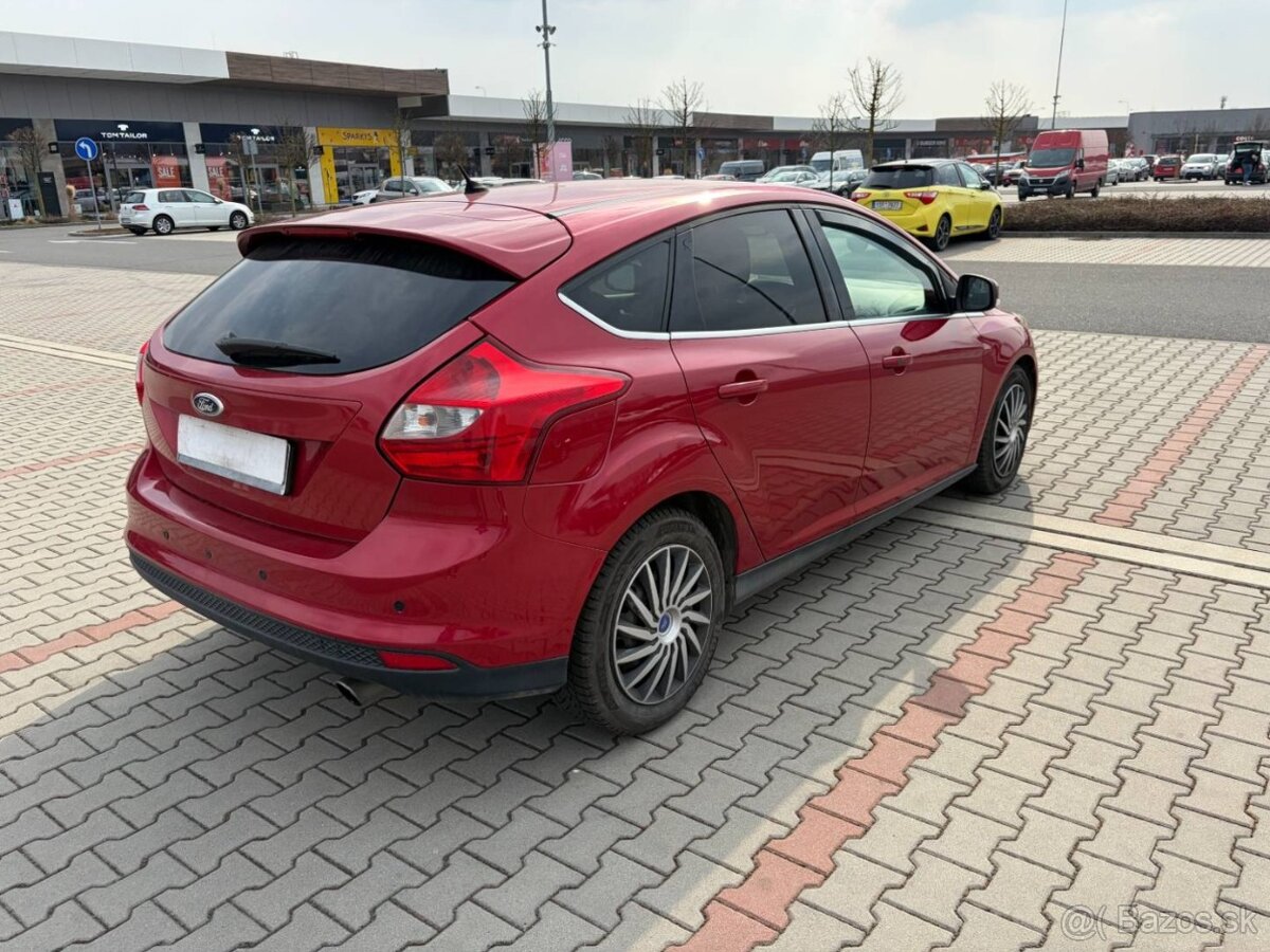 Ford Focus 1.6 EB 110kw TOP VÝBAVA - 3