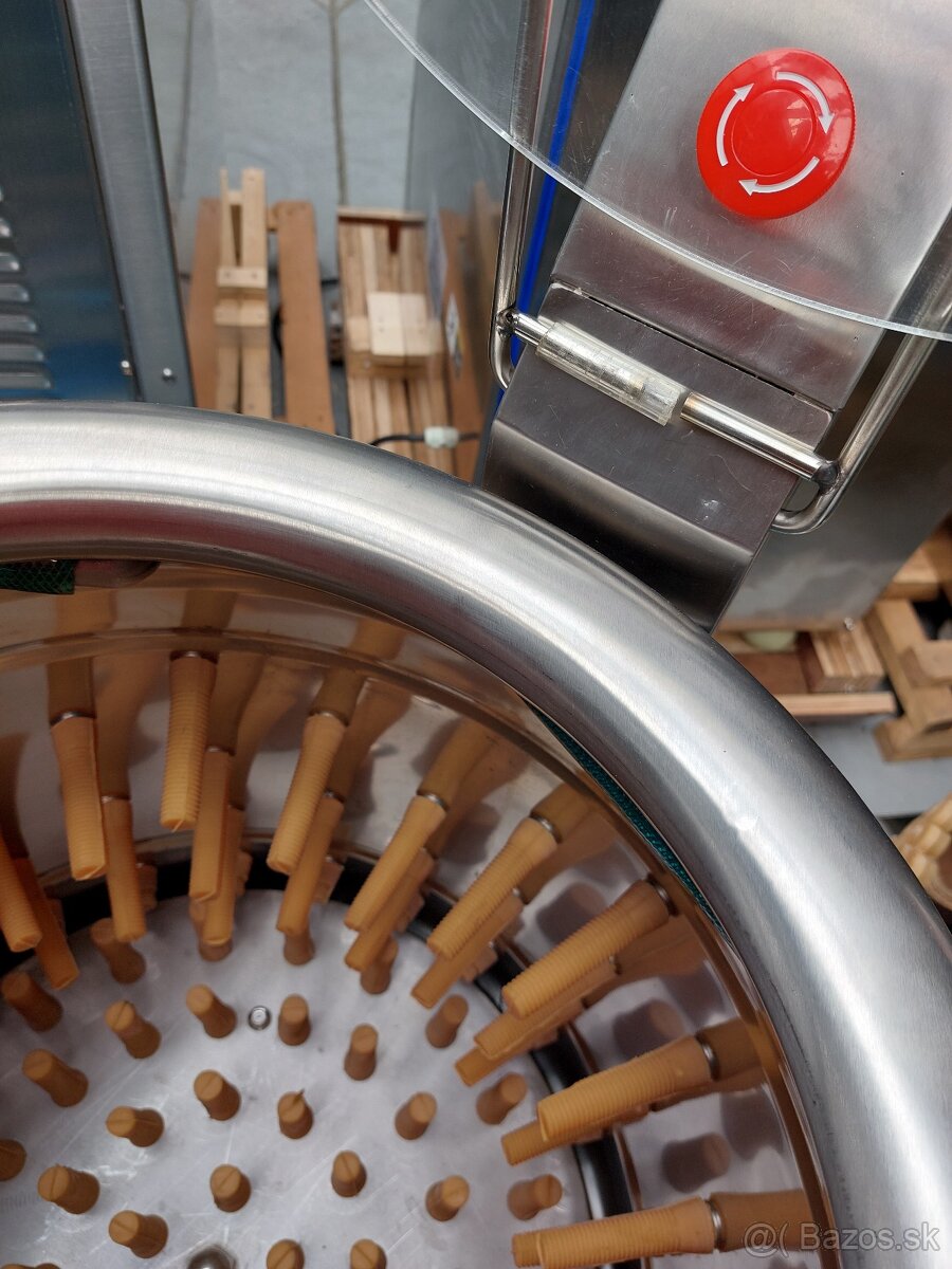 Šklbačka hydiny , ŠKUBAČKA HYDINY malé velké - 3