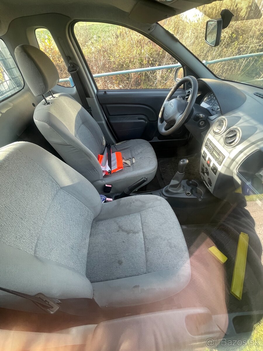 Predám Dacia Logan 2012 – poškodené, nepojazdné - 3