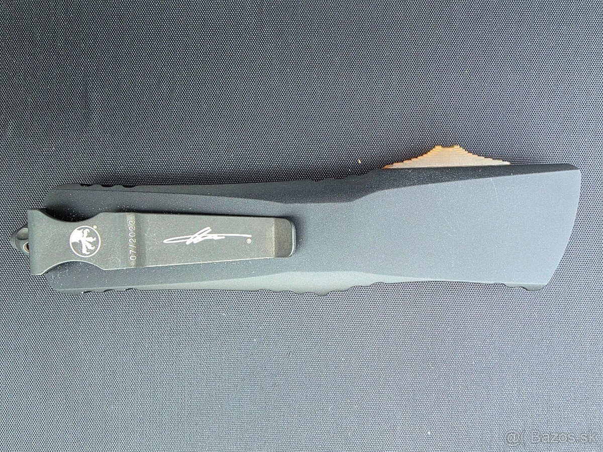 Microtech Combat Troodon Fluted Ultem - 3