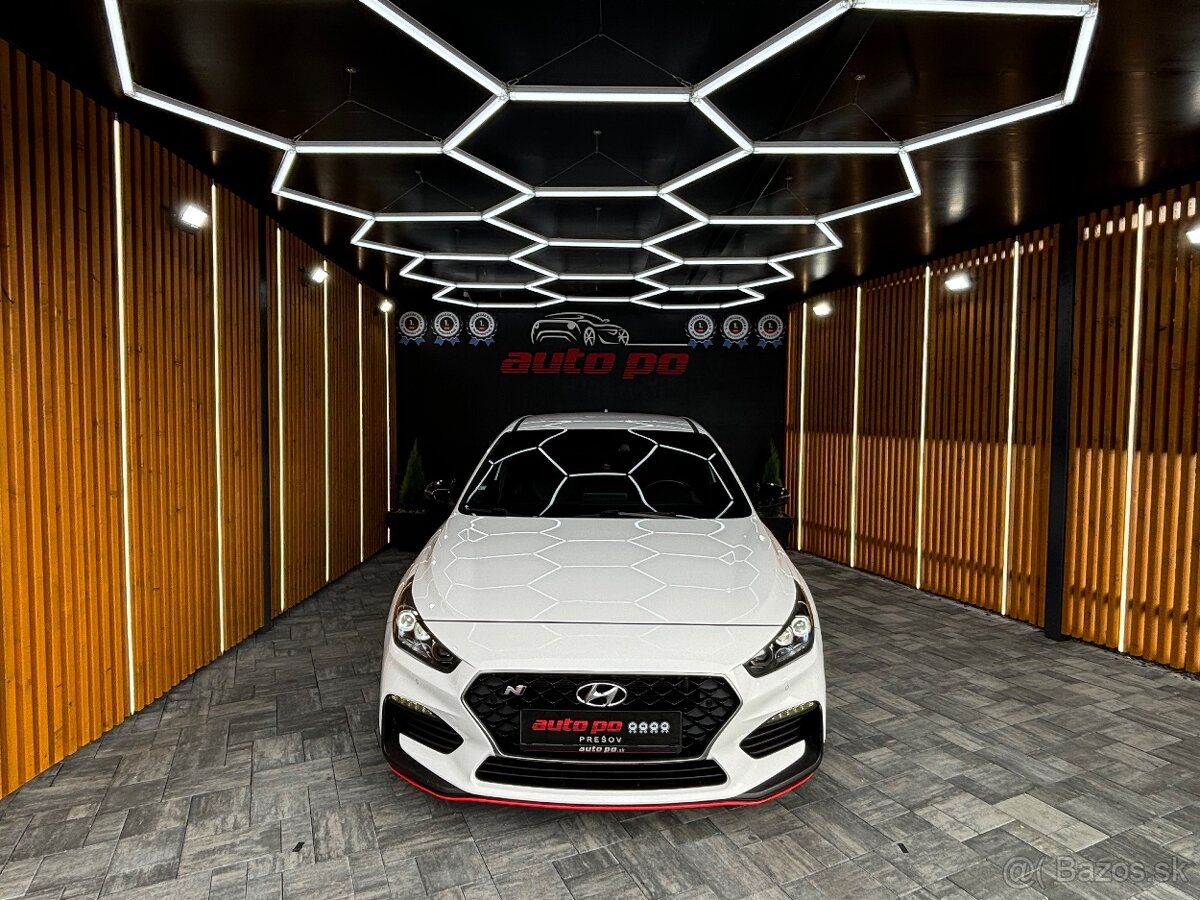 Hyundai i30N 2.0 T-GDi N Performance - 3